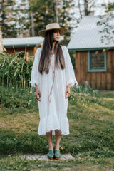 Shy Clog