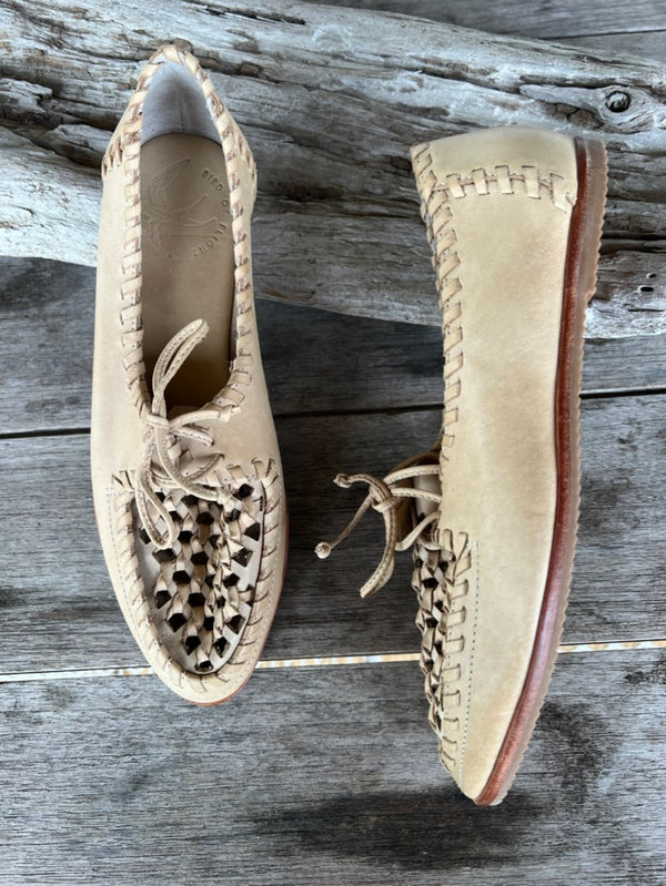 One of a kind woven leather oxfords.  Creme. Size 6.5