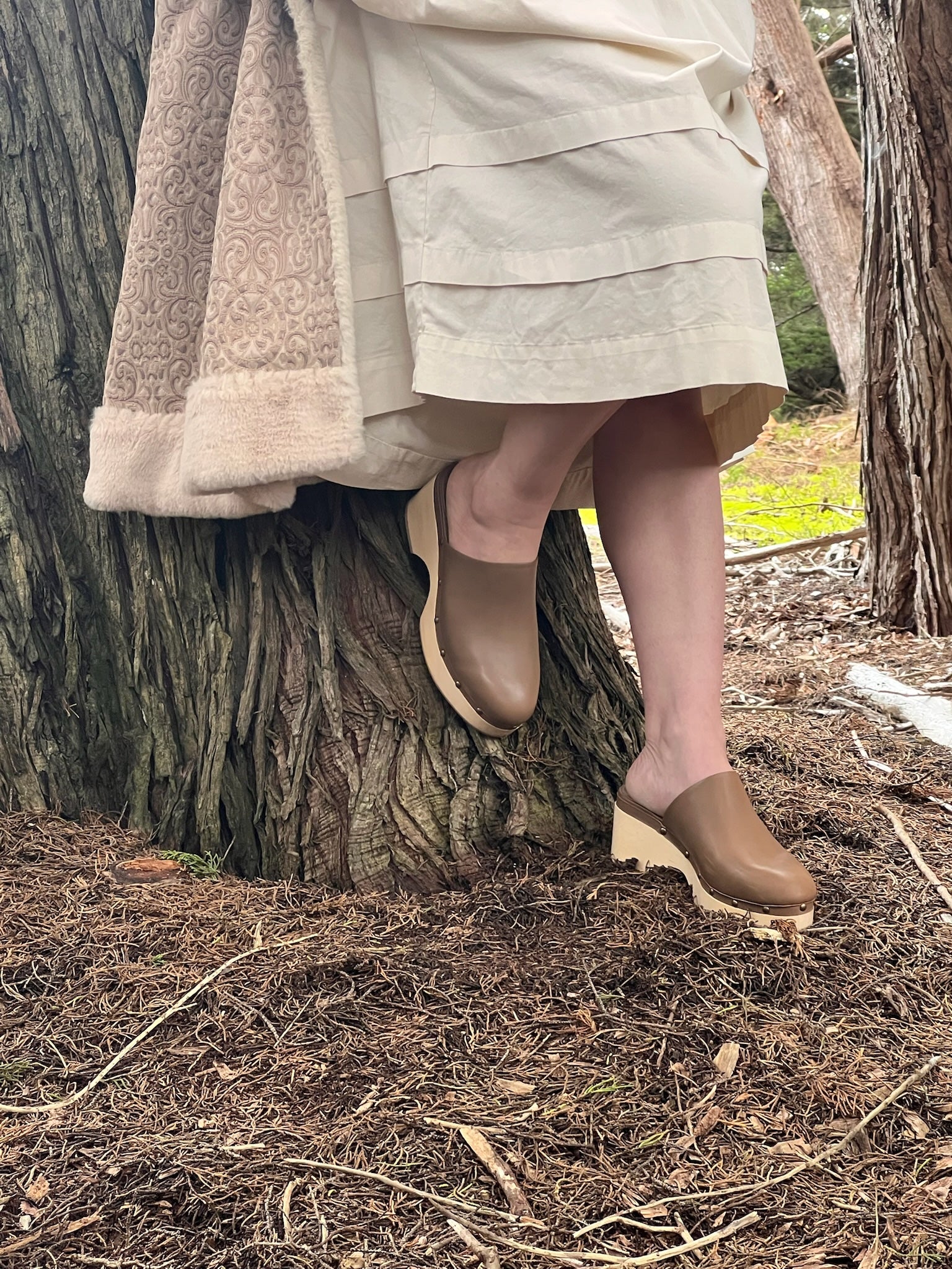 Daisy Clog