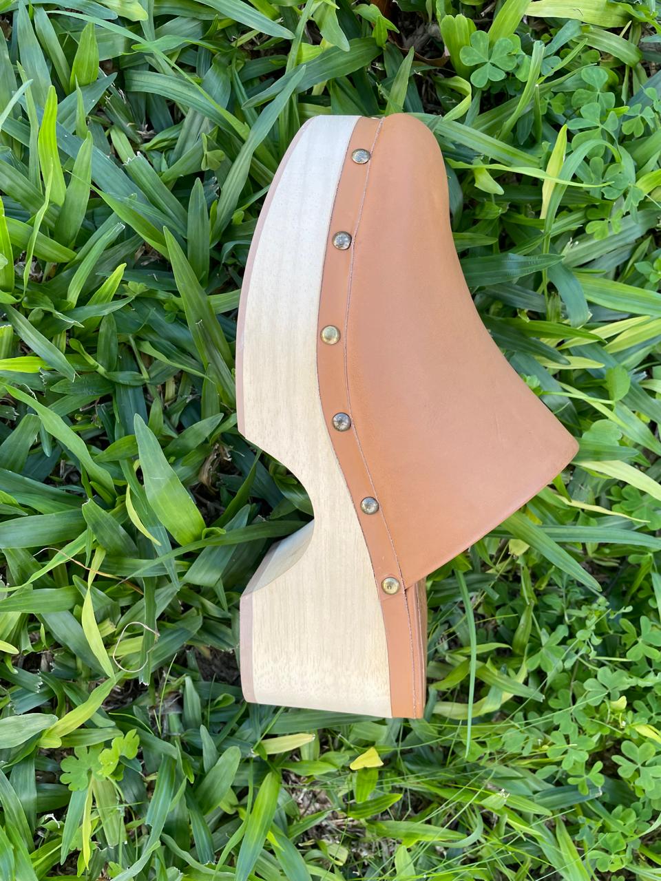 Daisy Clog